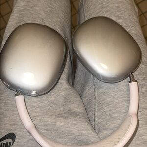 Silver Wireless Headphones